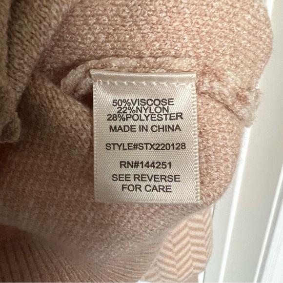 NWT Sincerely Jules Chevron Cardigan Sweater - size SMALL - Picture 7 of 8